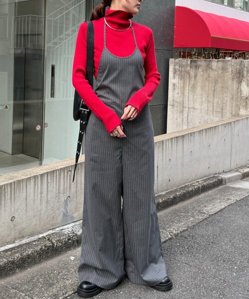 CIAOPANIC TYPY（チャオパニックティピー）の「すっきり見えホルターネックサロペット（サロペット/オーバーオール・レディース・ネイビー/ブラック/グレー・SMALL/MEDIUM）」の6枚目の写真