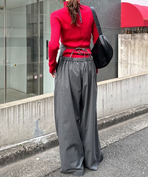 CIAOPANIC TYPY（チャオパニックティピー）の「すっきり見えホルターネックサロペット（サロペット/オーバーオール・レディース・ネイビー/ブラック/グレー・SMALL/MEDIUM）」の8枚目の写真