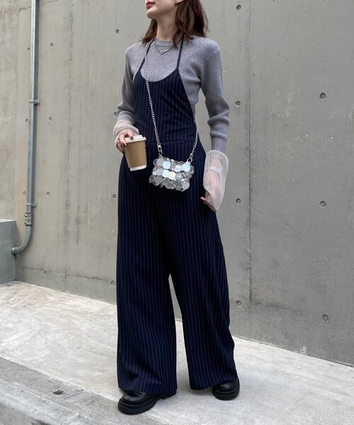 CIAOPANIC TYPY（チャオパニックティピー）の「すっきり見えホルターネックサロペット（サロペット/オーバーオール・レディース・ネイビー/ブラック/グレー・SMALL/MEDIUM）」の22枚目の写真