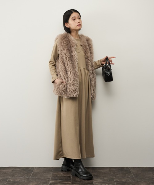 Shelly island（シェリーアイランド）の「ウエスト切り替フレアワンピース（ワンピース・レディース・ベージュ/ブラック・FREE）」の20枚目の写真