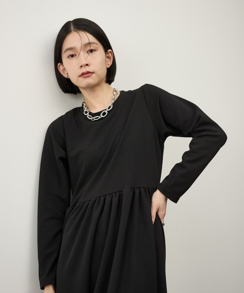 Shelly island（シェリーアイランド）の「ウエスト切り替フレアワンピース（ワンピース・レディース・ベージュ/ブラック・FREE）」の4枚目の写真