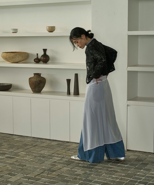 marjour（マージュール）の「STRIPE SHEER WRAP SKIRT（スカート・レディース・アイボリー/ブラック・MEDIUM）」の9枚目の写真