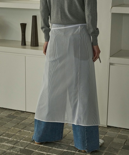 marjour（マージュール）の「STRIPE SHEER WRAP SKIRT（スカート・レディース・アイボリー/ブラック・MEDIUM）」の12枚目の写真