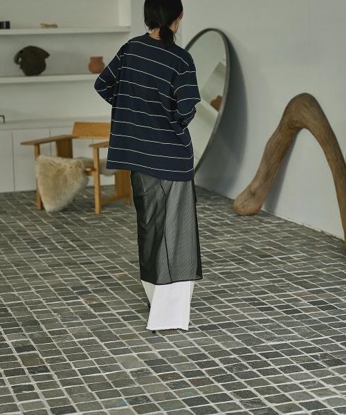 marjour（マージュール）の「STRIPE SHEER WRAP SKIRT（スカート・レディース・アイボリー/ブラック・MEDIUM）」の15枚目の写真