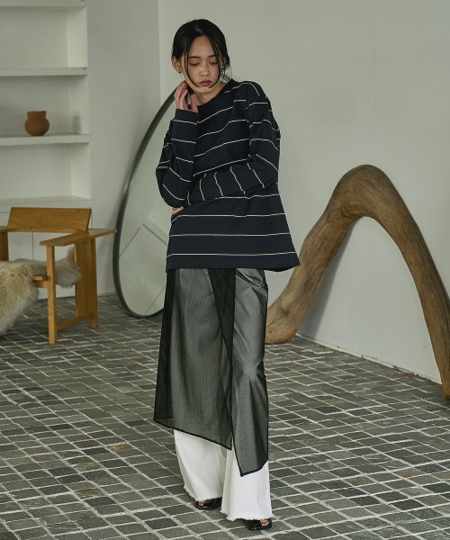 marjour（マージュール）の「STRIPE SHEER WRAP SKIRT（スカート・レディース・アイボリー/ブラック・MEDIUM）」の17枚目の写真