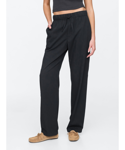 GAP（ギャップ）の「ミッドライズ イージー ツイルパンツ（その他パンツ・レディース・ブラック/グリーン/インディゴブルー・XS/M/S/L/XXS）」の2枚目の写真