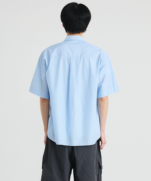 City Ambient Products(シティアンビエントプロダクツ)の「City Ambient Products: レギュラーカラー ブロード オーバー シャツ (半袖)(Tシャツ/カットソー・メンズ・グリーン/ブラック/ライトブルー/ブルー・LARGE/MEDIUM/SMALL)」の10枚目の写真