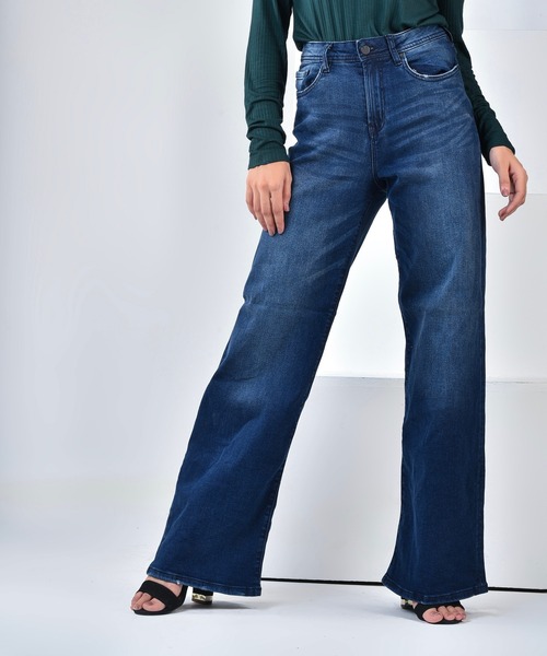 London Denim(ロンドンデニム)の「London Denim(Hampton)Ultra wide Buggy(デニムパンツ・レディース・ダークインディゴブルー/インディゴブルー・S/M/L/LL)」の2枚目の写真