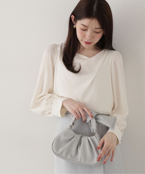 PROPORTION BODY DRESSING（プロポーションボディドレッシング）の「デコルテニュアンスブラウス / 1215110312（シャツ/ブラウス・レディース・グレー/ホワイト系その他/ブルー/イエロー・SMALL/MEDIUM）」の16枚目の写真