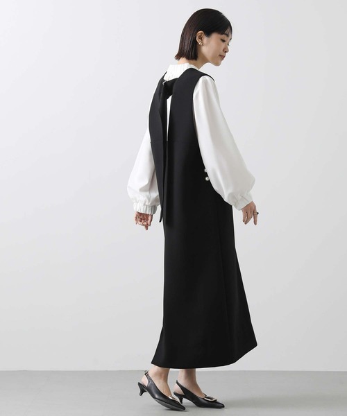 anana（アナナ）の「サイドパールＶネックジャンバースカート（ワンピース・レディース・ブラック・FREE）」の6枚目の写真