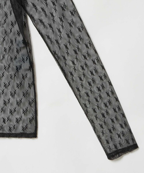 allureville（アルアバイル）の「幾何柄チュールトップス（Tシャツ/カットソー・レディース・オフホワイト/ブラック・2）」の17枚目の写真