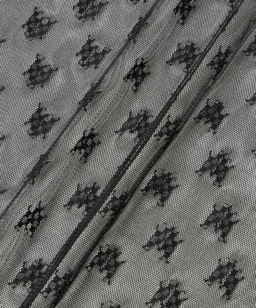 allureville（アルアバイル）の「幾何柄チュールトップス（Tシャツ/カットソー・レディース・オフホワイト/ブラック・2）」の18枚目の写真