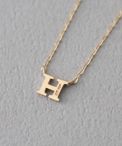 ete（エテ）の「[コード] K10YG イニシャル ネックレス（ネックレス・レディース・K/N/M/A/H/Y/R/S/C・FREE）」の15枚目の写真
