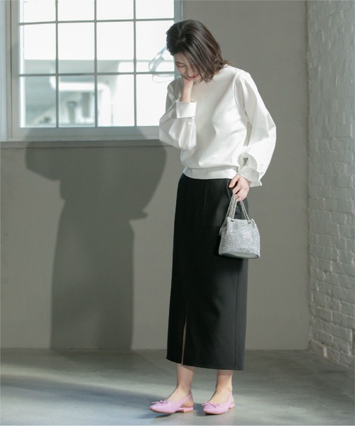 OPAQUE.CLIP（オペークドットクリップ）の「ストレッチダブルポケットタイトスカート【洗濯機洗い可/防シワ】（スカート・レディース・ブラック/カーキ/ライトベージュ・36/38/40/42）」の9枚目の写真