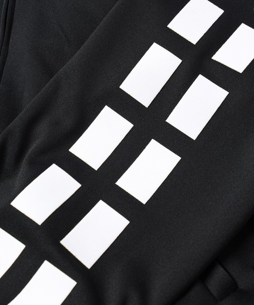 amok（アモク）の「WIDE STITCH TRACK JACKET（ジャージ・メンズ・レッド/ブラック・S/M）」の20枚目の写真