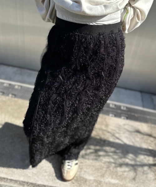 mi via loca（ミヴィアロカ）の「【SET UP 対応】フリンジシャギーレース Iラインスカート（スカート・レディース・ブラック/アイボリー・FREE）」の12枚目の写真