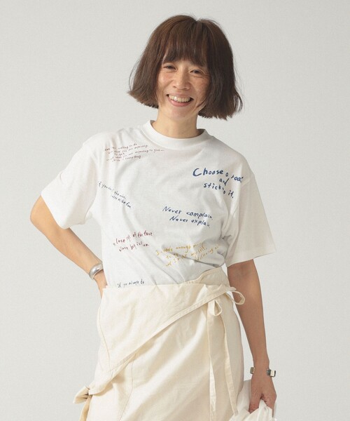 BEAMS BOY（ビームスボーイ）の「ハンド ライティング Tシャツ（Tシャツ/カットソー・レディース・ブラック/マルチ・ONE SIZE）」の2枚目の写真