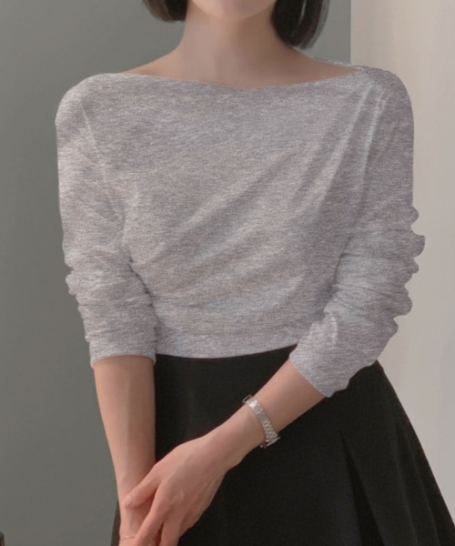 Kuroba（クロバ）の「オフショルダードレープ長袖トップス（Tシャツ/カットソー・レディース・ブラック/グレー/ホワイト・FREE）」の10枚目の写真