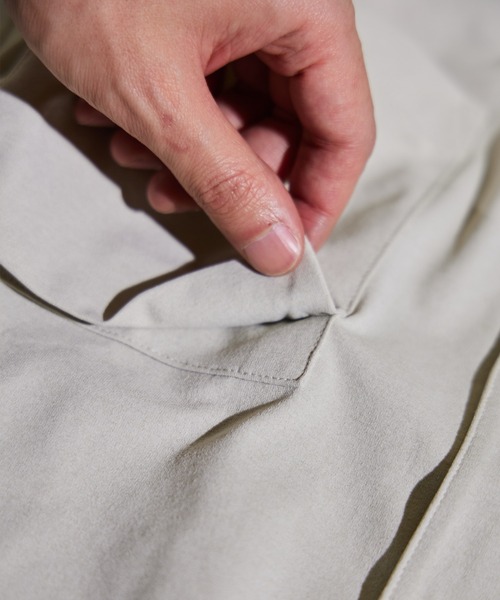 PAIRMANON STREET(ペアマノンストリート)の「【PAIRMANON STREET】マルチファンクション 吸水速乾 オーバーサイズ 半袖 シャツ(シャツ/ブラウス・キッズ・ホワイト系その他/カーキ/ブラック・150/110/100/160/130/140/120)」の12枚目の写真