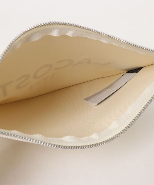 LACOSTE(ラコステ)の「《LACOSTE》CLUTCH(クラッチバッグ・レディース・オフホワイト・フリー)」の4枚目の写真