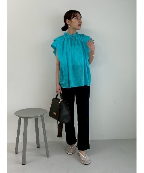 Mila Owen(ミラオーウェン)の「【WEB限定カラー】キャンバスショルダー付きメタルバッグ(ショルダーバッグ・レディース・オリーブ/ブラック/アイボリー/ダークブラウン・FREE)」の7枚目の写真