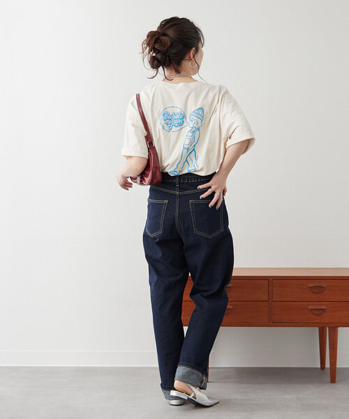 continuer de NICE CLAUP(コンティニューデナイスクラップ)の「バブルガム女の子BIGT(Tシャツ/カットソー・レディース・アイボリー/ブルー/オフホワイト/スミクロ・FREE)」の17枚目の写真