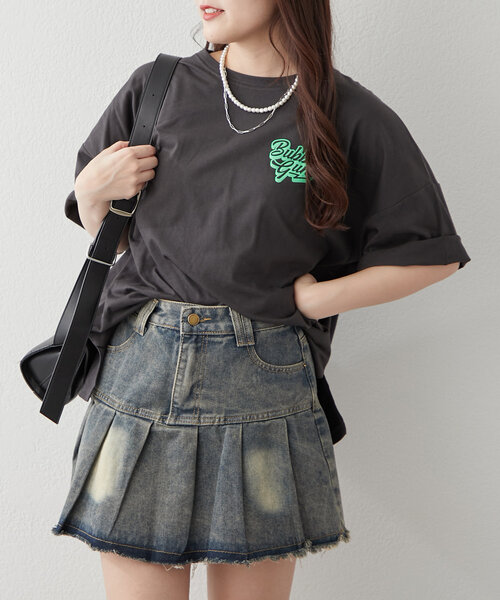 continuer de NICE CLAUP(コンティニューデナイスクラップ)の「バブルガム女の子BIGT(Tシャツ/カットソー・レディース・アイボリー/ブルー/オフホワイト/スミクロ・FREE)」の18枚目の写真