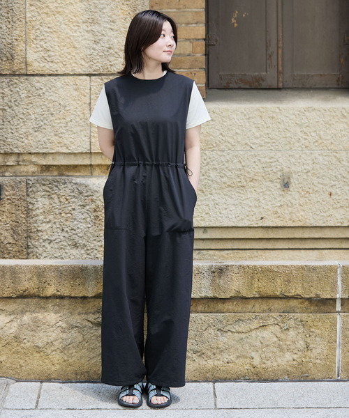 EKAL（エカル）の「『吸水速乾/軽量』DotAir JUMPSUITS（サロペット/オーバーオール・レディース・ブラック/チャコールグレー・ONE）」の5枚目の写真