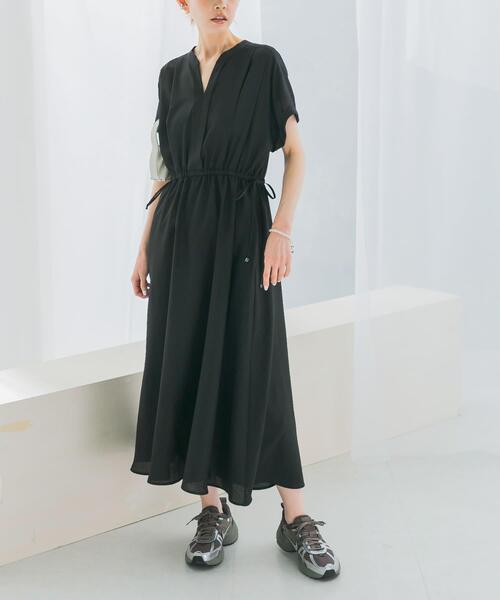 URBAN RESEARCH ROSSO WOMEN（アーバンリサーチ　ロッソ）の「ウォッシャブルセミシアーキーネックワンピース（ワンピース・レディース・ブルー/オレンジ/ブラック・FREE）」の8枚目の写真