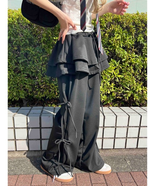 WC(ダブル シー)の「スカートレイヤードスウェットパンツ(スウェットパンツ・レディース・グレー/ブラック・FREE)」の1枚目の写真