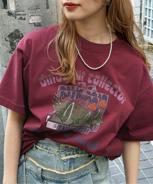 DOUBLE NAME（ダブルネーム）の「Dino.Figure Collector BIG TEE