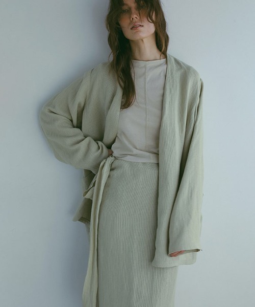 ETRE TOKYO（エトレトウキョウ）の「サイドギャザーレイヤードTee（Tシャツ/カットソー・レディース・チャコール/ベージュ・FREE）」の8枚目の写真