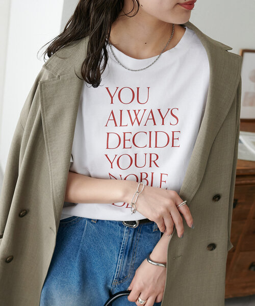 DISCOAT(ディスコート)の「【WEB限定】ALWAYSコンパクトTシャツ(Tシャツ/カットソー・レディース・ネイビー/ホワイト/グレイッシュベージュ/アイボリー/カーキ/グレー/ブラック・MEDIUM)」の14枚目の写真