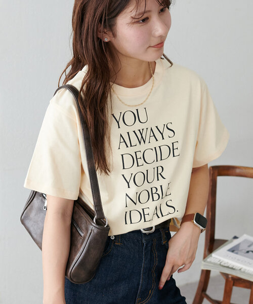 DISCOAT(ディスコート)の「【WEB限定】ALWAYSコンパクトTシャツ(Tシャツ/カットソー・レディース・ネイビー/ホワイト/グレイッシュベージュ/アイボリー/カーキ/グレー/ブラック・MEDIUM)」の15枚目の写真