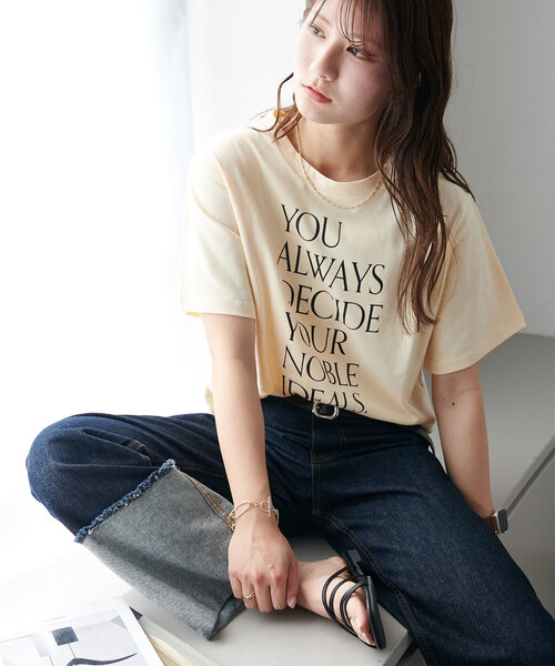 DISCOAT(ディスコート)の「【WEB限定】ALWAYSコンパクトTシャツ(Tシャツ/カットソー・レディース・ネイビー/ホワイト/グレイッシュベージュ/アイボリー/カーキ/グレー/ブラック・MEDIUM)」の16枚目の写真