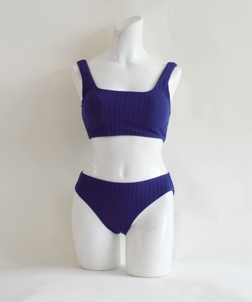 LAVIA（ラヴィア）の「ワンカラーセパレーツビキニ（水着・レディース・ホワイト/ネイビー・L/M）」の11枚目の写真