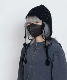 SVEC（シュベック）の「フラワー編みボンネット（ニットキャップ/ビーニー）」