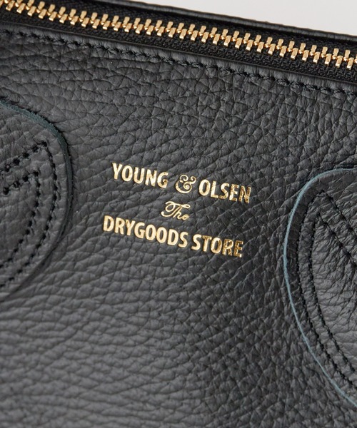 YOUNG&OLSEN The DRYGOODS STORE（ヤングアンドオルセン）の「YOUNG & OLSEN/ヤングアンドオルセン EMBOSSED LEATHER D BOSTON S ボストンバッグ 2026新作　再入荷（ボストンバッグ・レディース・ベージュ/ブラック/ブラウン/ホワイト・FREE）」の12枚目の写真