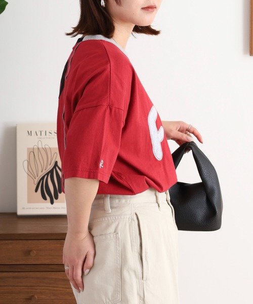 Emago(イマゴ)の「EMAGO FとBパッチワーク刺繍Tシャツ(Tシャツ/カットソー・レディース・レッド/ホワイト/チャコールグレー・FREE)」の14枚目の写真