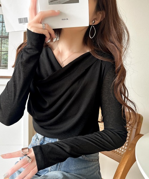 classicalelf(クラシカルエルフ)の「大人のとろみ×透け感。女性らしさが香り立つ。スラブシアードレープトップス(長袖)(Tシャツ/カットソー・レディース・ブラック/アイボリー/ブラウン/ライトグレー/ベージュ/チャコール・LARGE/MEDIUM/SMALL/X-LARGE)」の16枚目の写真