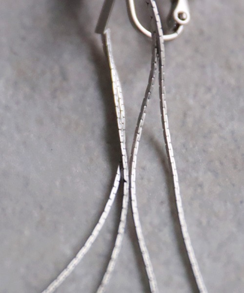 antiqua（アンティカ）の「リボンモチーフイヤリング（イヤリング・レディース・ブラック/ゴールド/シルバー・フリー）」の18枚目の写真