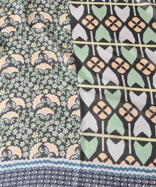 JEANASIS（ジーナシス）の「オオバンガラスカーフ/497073（バンダナ/スカーフ・レディース・グリーン系その他/レッド系その他・FREE）」の4枚目の写真