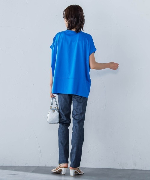 LAUTREAMONT(ロートレアモン)の「ラウンドヘムフライスカットソー≪手洗い可能≫(Tシャツ/カットソー・レディース・チャコールグレー/ブラック/ホワイト/ブルー/オレンジ/ブラウン/グリーン・9号)」の17枚目の写真