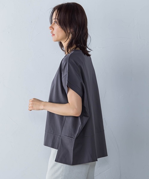 LAUTREAMONT(ロートレアモン)の「ラウンドヘムフライスカットソー≪手洗い可能≫(Tシャツ/カットソー・レディース・チャコールグレー/ブラック/ホワイト/ブルー/オレンジ/ブラウン/グリーン・9号)」の12枚目の写真