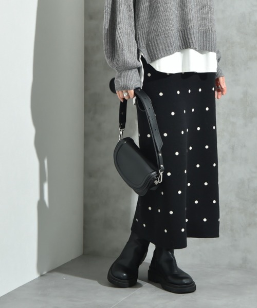 INTERPLANET（インタープラネット）の「ドットジャガードニットスカート（スカート・レディース・アイボリー/ブラック・FREE）」の2枚目の写真