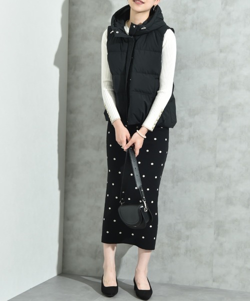 INTERPLANET（インタープラネット）の「ドットジャガードニットスカート（スカート・レディース・アイボリー/ブラック・FREE）」の21枚目の写真