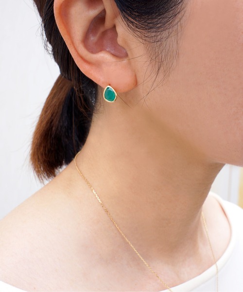 anq.（アンク）の「「anq.」SV925・グリーンオニキス/ラブラドライト　ピアス（ピアス（両耳用）・レディース・グレー/グリーン・ONE SIZE）」の2枚目の写真