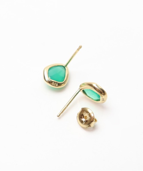 anq.（アンク）の「「anq.」SV925・グリーンオニキス/ラブラドライト　ピアス（ピアス（両耳用）・レディース・グレー/グリーン・ONE SIZE）」の3枚目の写真