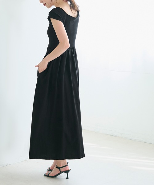coca(coca)(コカ)の「オフショルダーワンピース(ワンピース・レディース・ネイビー/ブラック・L/M/S)」の3枚目の写真