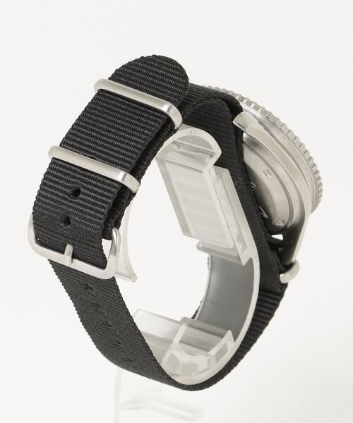 COMMON WARE(コモンウェアー)の「NAVAL MILITARY WATCH MIL.-05 SV/BK Automatic ROYAL Military Diver TYPE(アナログ腕時計・レディース・ブラック×シルバー・FREE)」の9枚目の写真